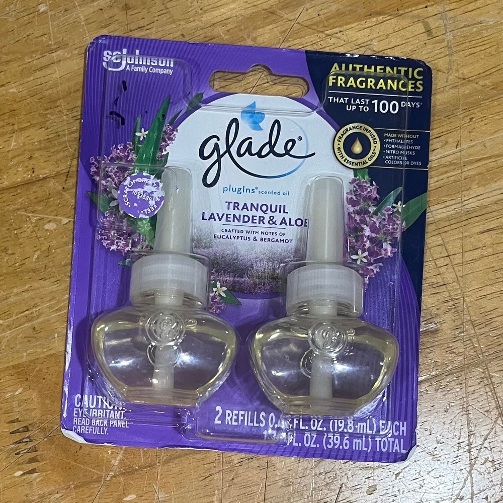 Glade PlugIns Scented Oil Refills Tranquil Lavender & Aloe 2 Count 1.34oz Total‎